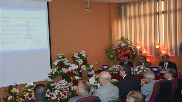 وزير الرياضة يشرف