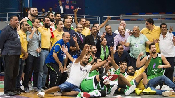 الفريق الاول لكرة