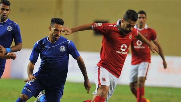 محمد شريف لاعب الأهلي