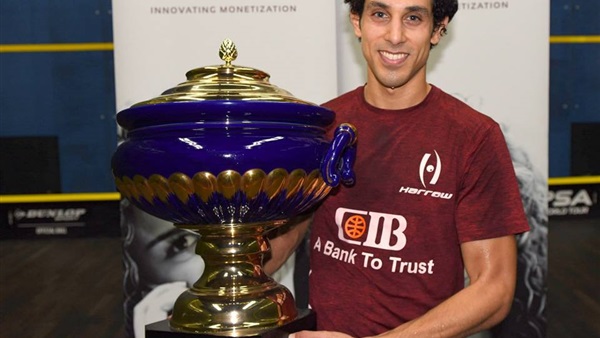 طارق مؤمن لاعب المنتخب