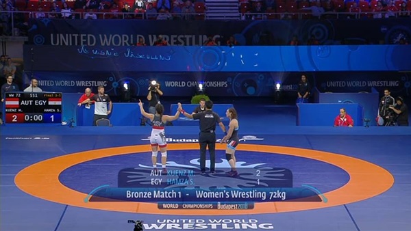 سمر حمزة لاعبة المنتخب