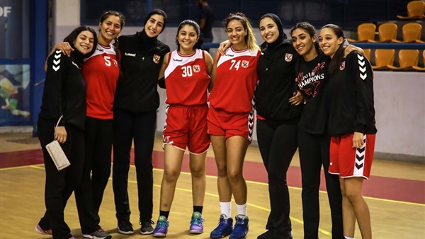 الفريق الاول لسيدات