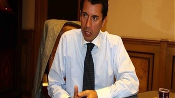 الدكتور أشرف صبحي