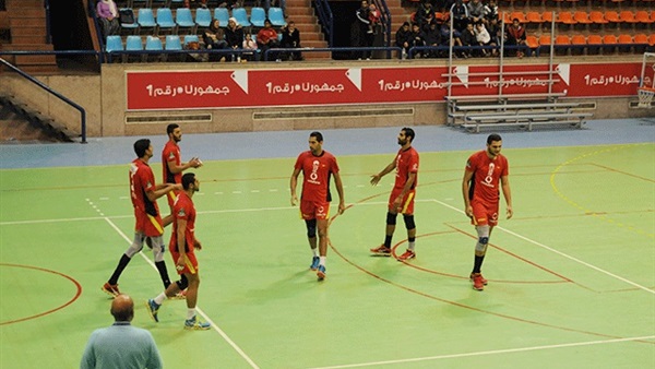 الفريق الاول للكرة