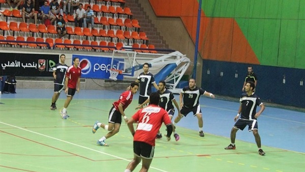 الفريق الاول لكرة