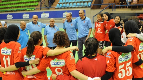 الفريق الاول لسيدات