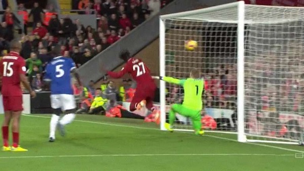 ليفربول أمام إيفرتون