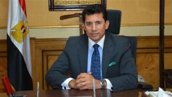 د أشرفل صبحي وزير