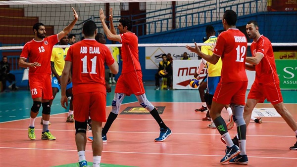 الفريق الاول للكرة