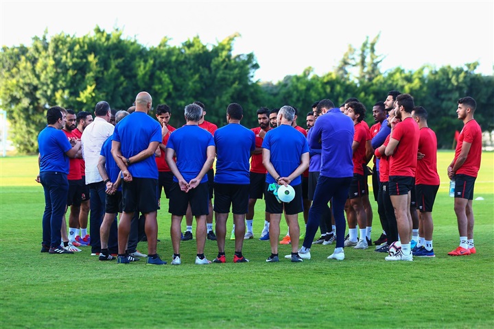 صور| تفاصيل جلسة